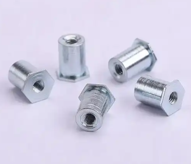  Einseitige Halterung, naturfarbene Stanzblech-Stanzteile