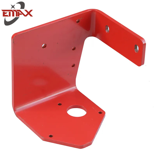 Traktorteile in landwirtschaftlichen Maschinen mit CNC-Roboterbiegediensten