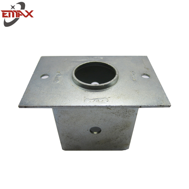 Erdungsmast-Grundplatte aus Metall mit Bolzen für sichere Installation und Unterstützung