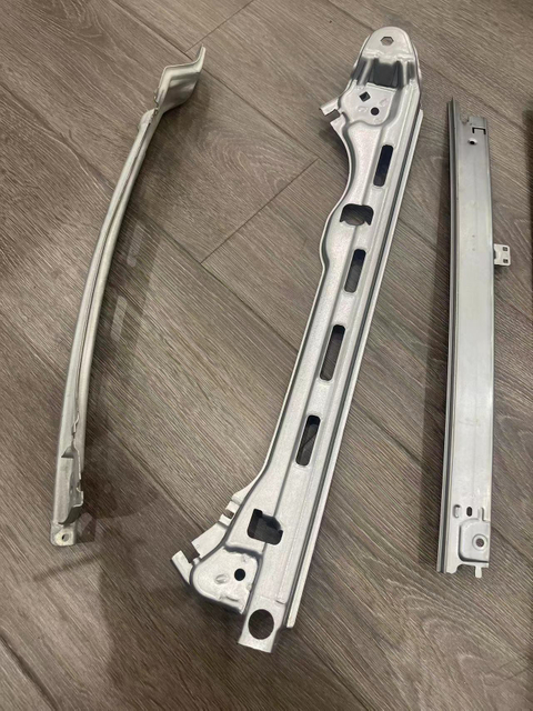 Automatische zweiteilige Gleitschiene, Schubladen-Gleitschiene, gewöhnliche Gleitschiene, geräuschlose Rolle, Wandschrank-Gleitschiene, Glaslaufschiene