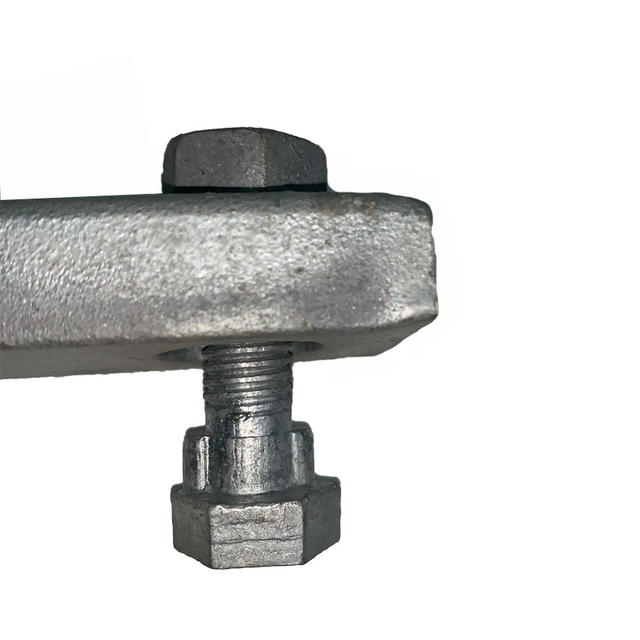 3-Loch-Kabelabspannklemme mit Sechskantschraube für Stromleitungen