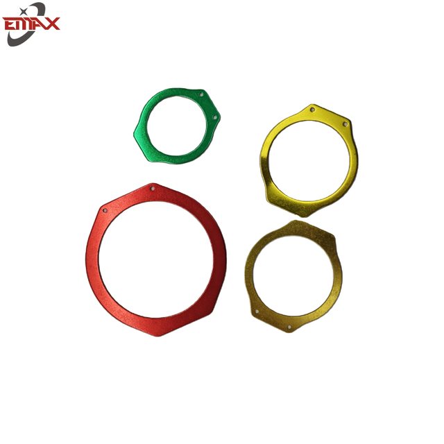 Präzisionsstanzteile für Möbel mit Hochglanzlackierung