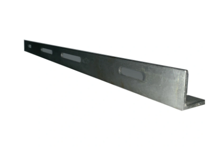 Maßgeschneiderte Winkelhalterung für Bauzubehör